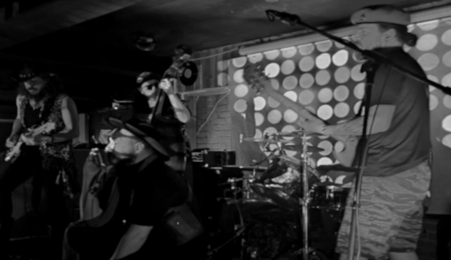 Live band